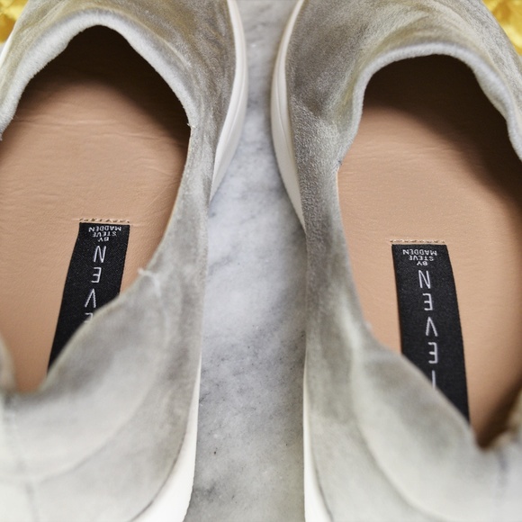 NEW Steve Madden Hilda Gray Suede Sneakers Size 9 - Picture 6 of 8